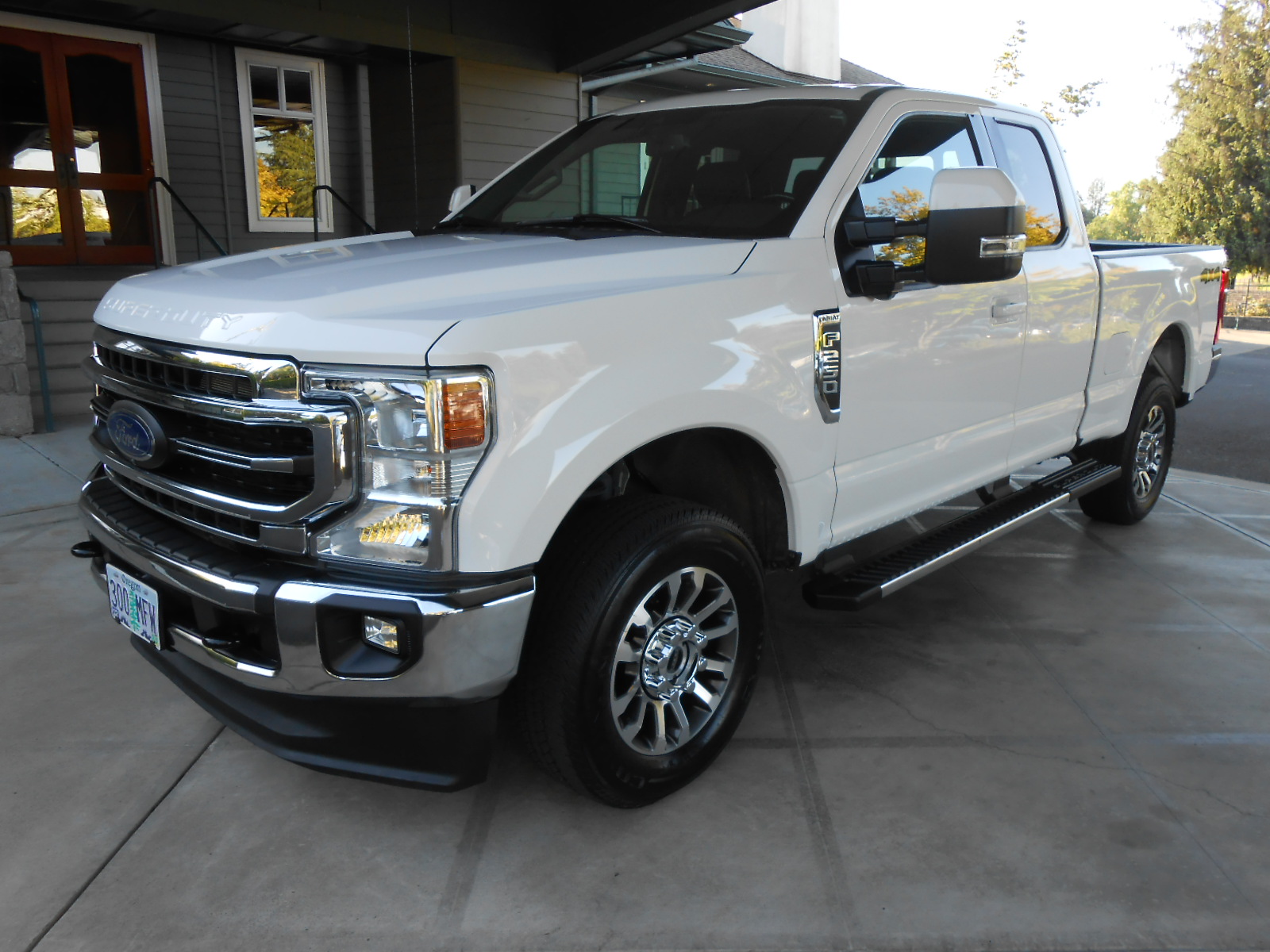 Used 2021 Ford F250 Lariat AWD/4WD image 2