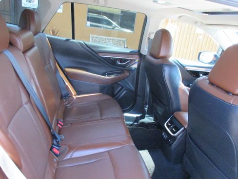 Used 2021 Subaru Outback Touring AWD/4WD image 18