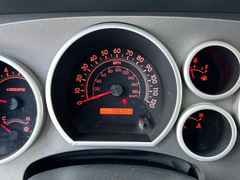 Used 2012 Toyota Tundra SR5 image 9