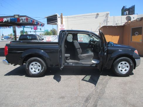 Used 2009 Nissan Frontier King Cab SE RWD image 12