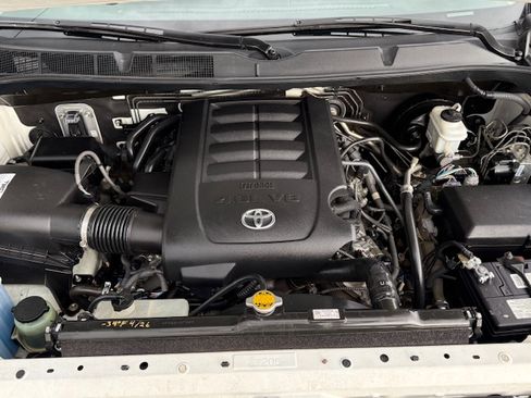 Used 2016 Toyota Tundra SR image 21