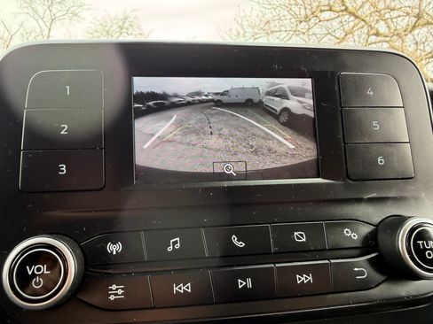 Used 2020 Ford Transit 150 image 19