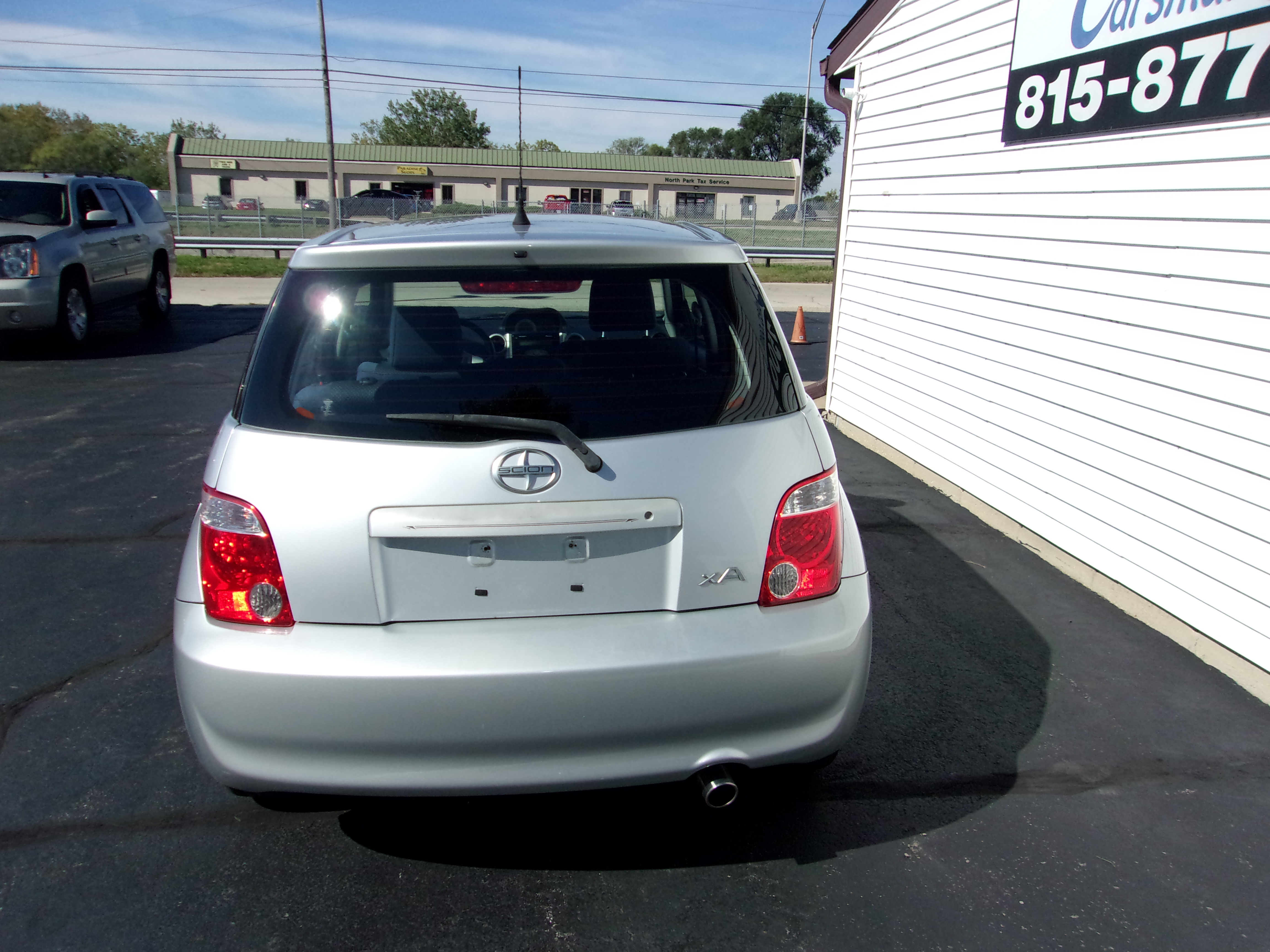 Used 2006 Scion xA Release Series 3.0 FWD image 3