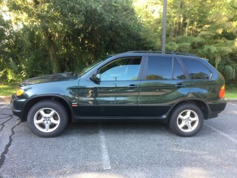 Used 2001 BMW X5 3.0i image 1