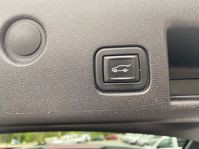 Used 2023 Chevrolet Equinox AWD LT w/ 1LT image 14