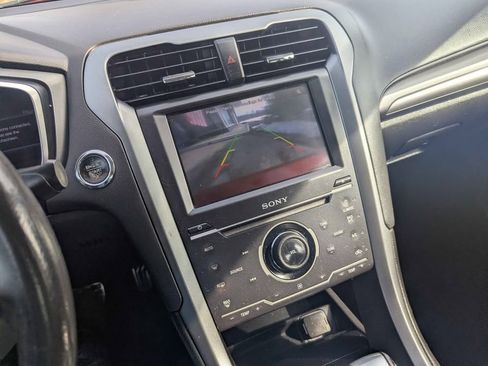 Used 2013 Ford Fusion Titanium image 11