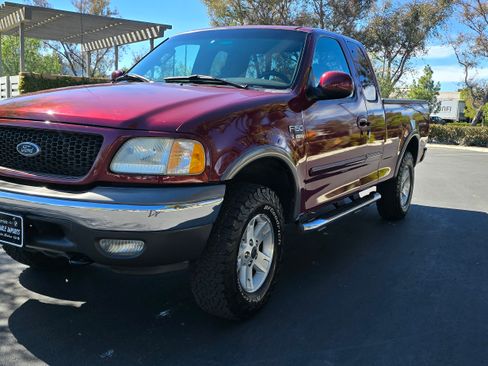 Used 2003 Ford F150 XLT image 15