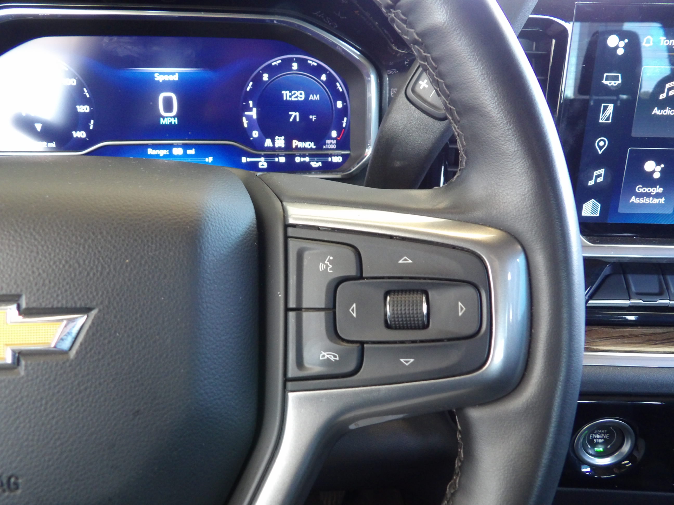 Used 2024 Chevrolet Silverado 1500 4x4 Crew Cab LT image 26