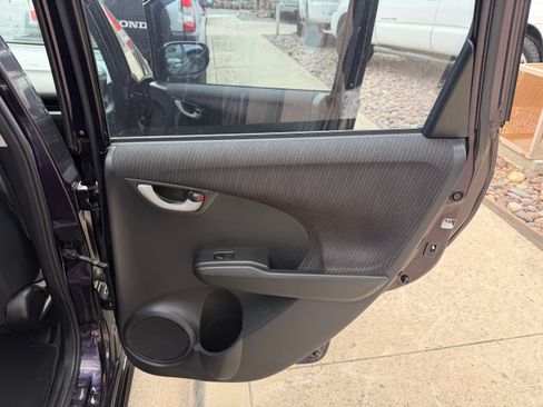 Used 2013 Honda Fit Sport image 24