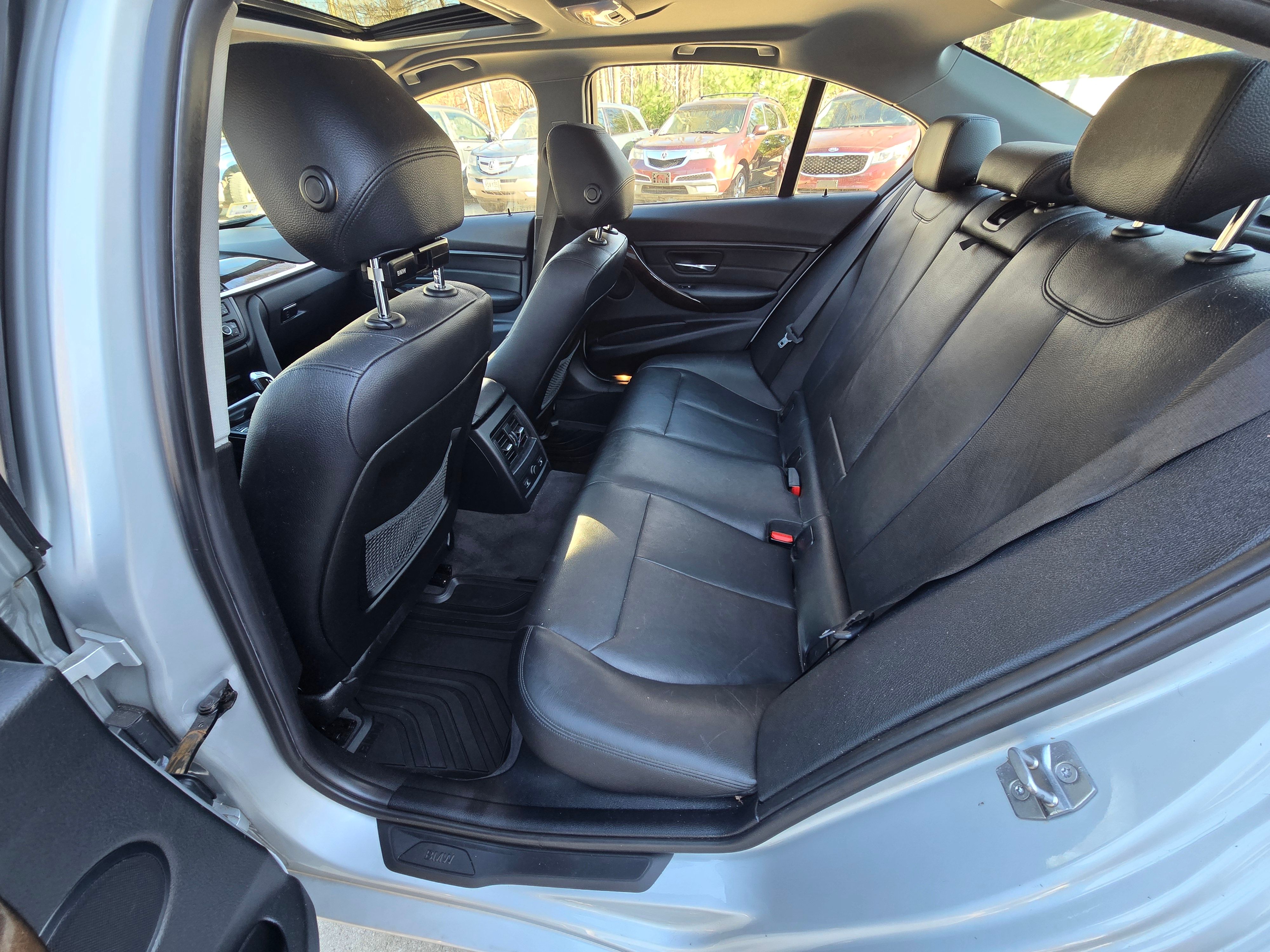 Used 2015 BMW 328d xDrive AWD/4WD image 7