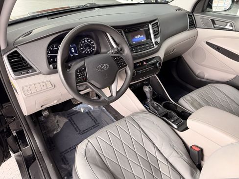 Used 2017 Hyundai Tucson SE image 7