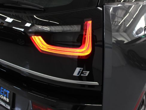 Used 2021 BMW i3 image 7