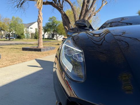 Used 2017 Aston Martin DB11 V12 image 30