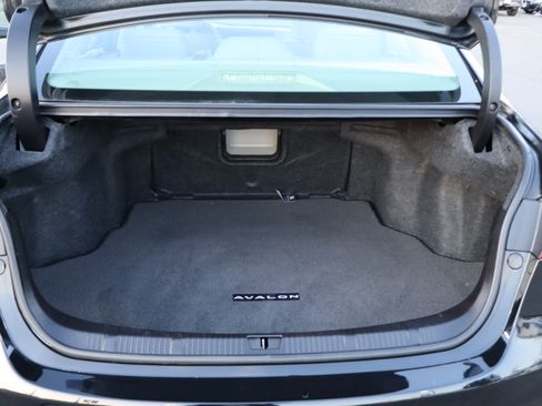 Used 2013 Toyota Avalon XLE Touring image 33