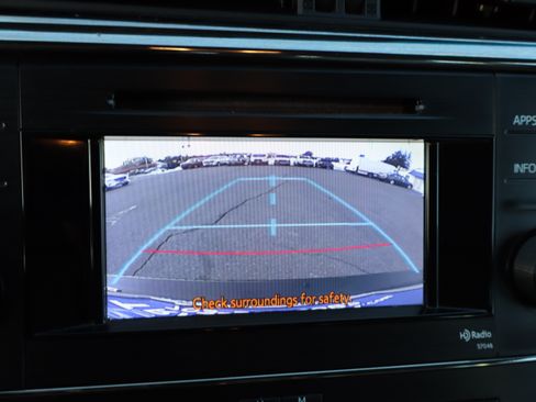 Used 2013 Toyota Avalon XLE Touring image 26