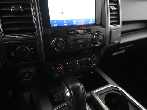 Used 2019 Ford F150 XLT image 28