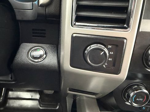 Used 2020 Ford F150 Lariat image 28