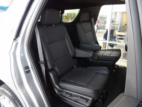 Used 2023 GMC Yukon 4WD Denali image 24