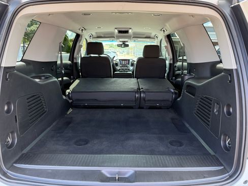 Used 2018 Chevrolet Tahoe LS image 17