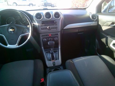 Used 2012 Chevrolet Captiva Sport LS image 15