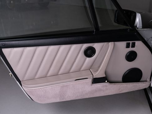 Used 1989 Porsche 911 Carrera image 56