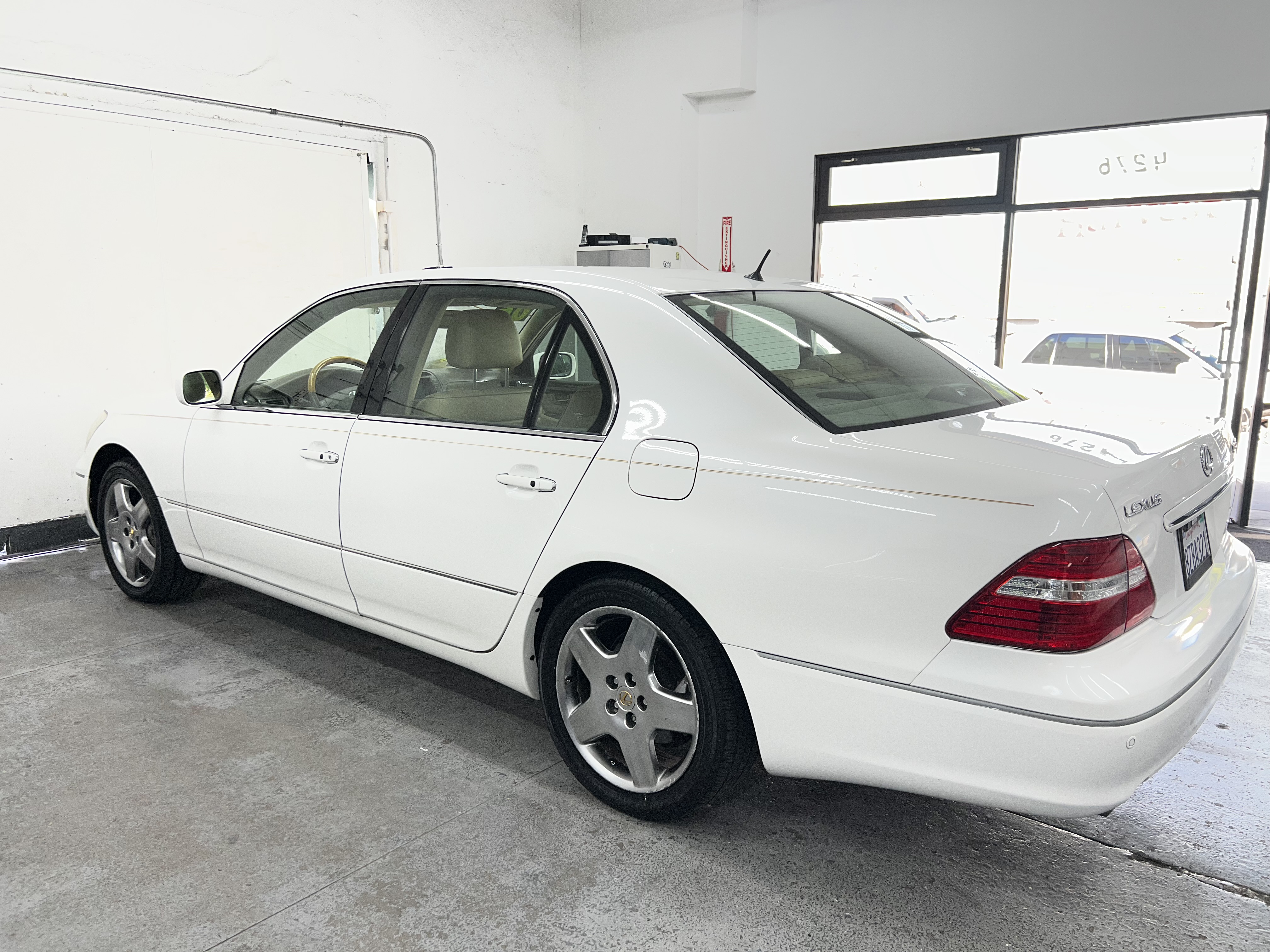 Used 2006 Lexus LS 430 UNAVAIL RWD image 3