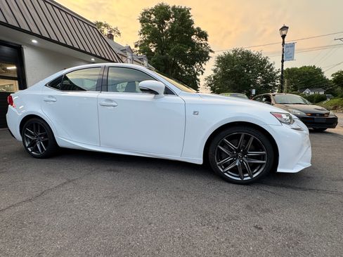 Used 2015 Lexus IS 350 AWD/4WD image 7