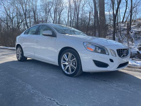 Used 2012 Volvo S60 T6 image 13