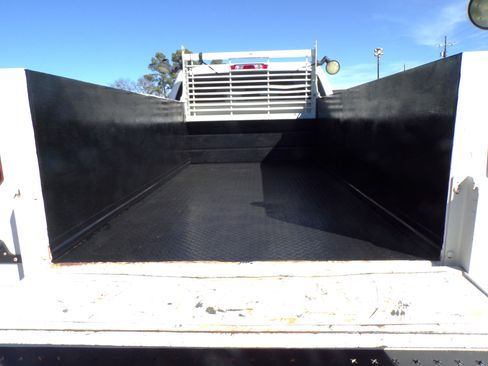 Used 2019 Chevrolet Silverado 2500 LT image 17