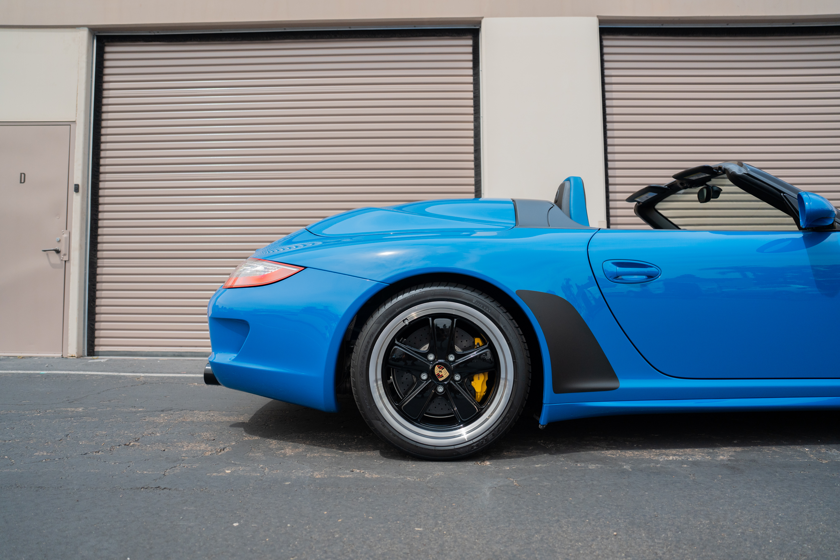 Used 2011 Porsche 911 Speedster RWD image 19