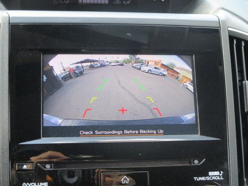 Used 2021 Subaru Crosstrek 2.0i Premium AWD/4WD image 4