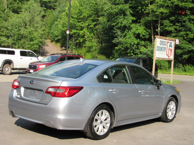 Used 2016 Subaru Legacy 2.5i Premium AWD/4WD image 11