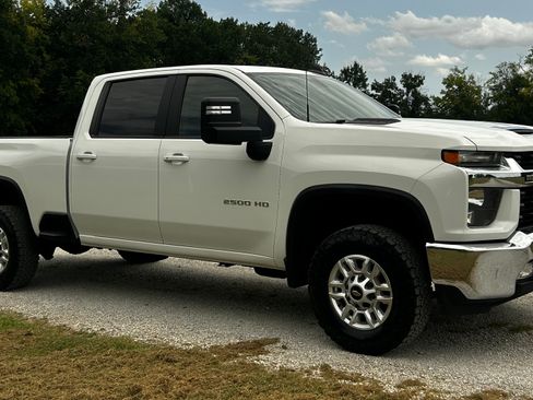 Used 2023 Chevrolet Silverado 2500 4x4 Crew Cab LT image 10