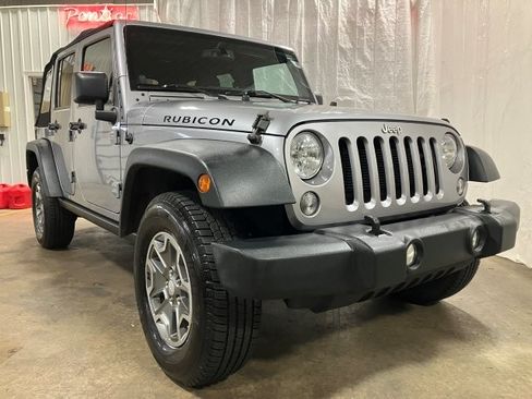 Used 2014 Jeep Wrangler Unlimited Rubicon image 28