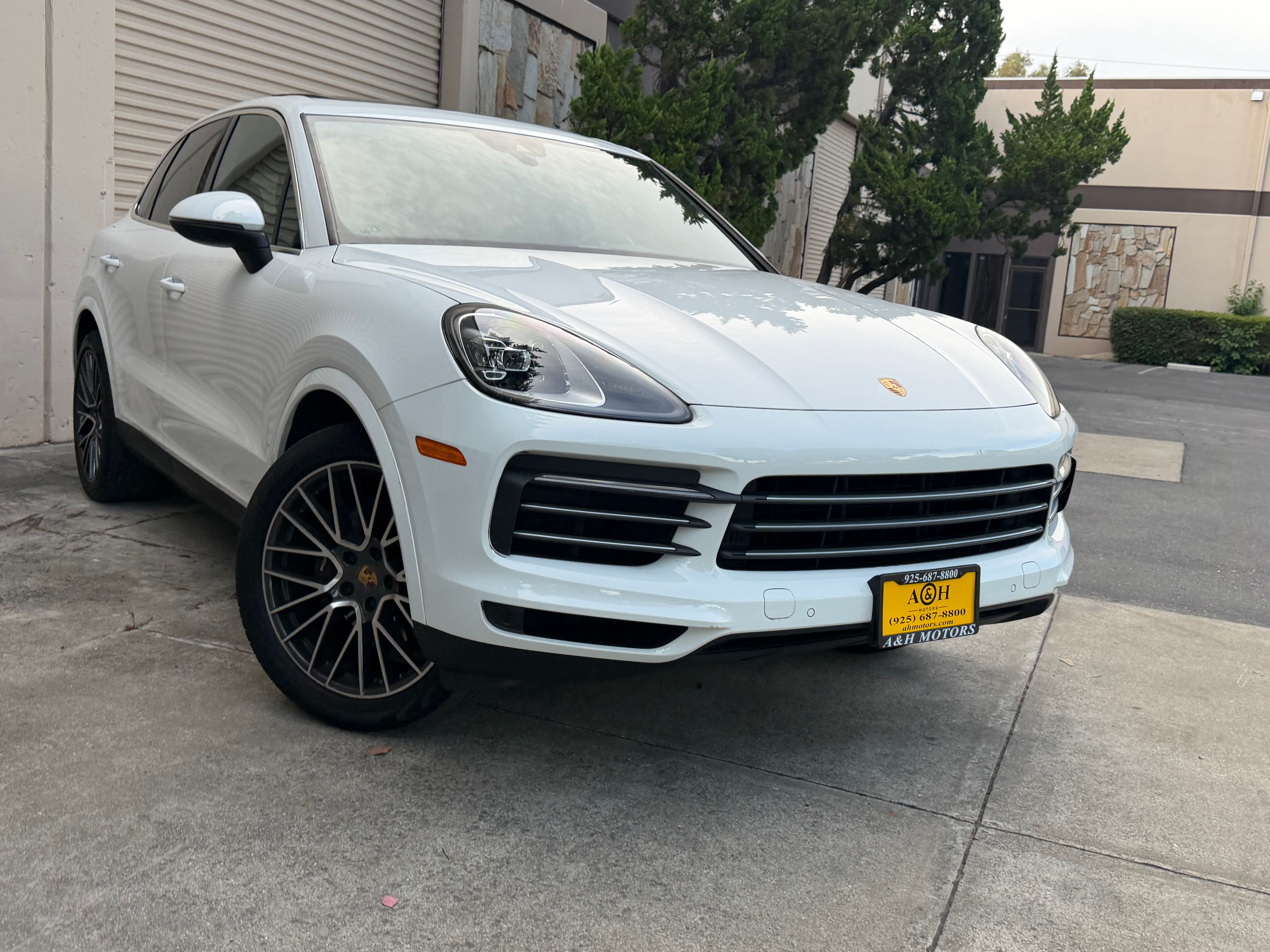 Used 2019 Porsche Cayenne UNAVAIL AWD/4WD image 25