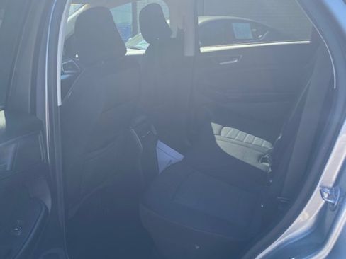 Used 2022 Ford Edge AWD SE image 21