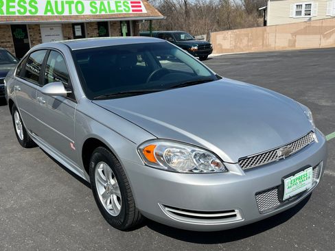 Used 2016 Chevrolet Impala Limited LS image 3