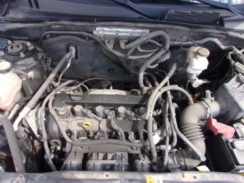 Used 2012 Ford Escape XLT image 8