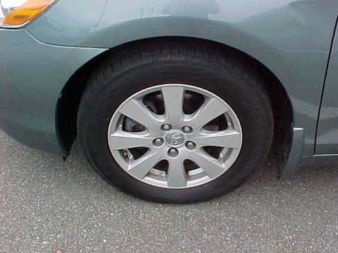 Used 2009 Toyota Camry XLE image 38