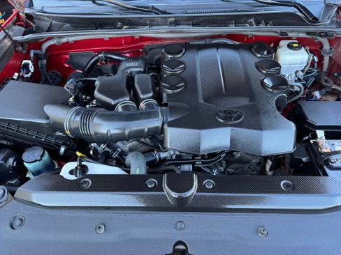 Used 2017 Toyota 4Runner Limited image 36