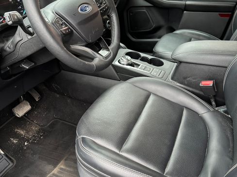 Used 2020 Ford Escape SEL image 12