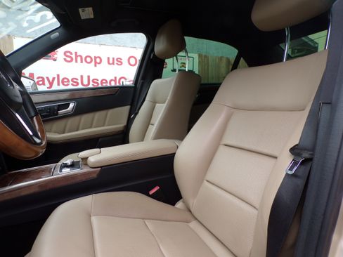 Used 2013 Mercedes-Benz E 350 Sport image 6