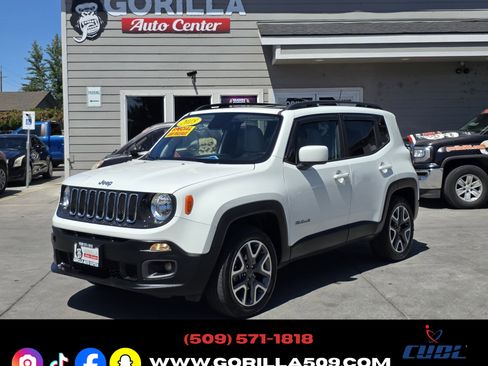 Used 2018 Jeep Renegade 4WD Latitude image 3