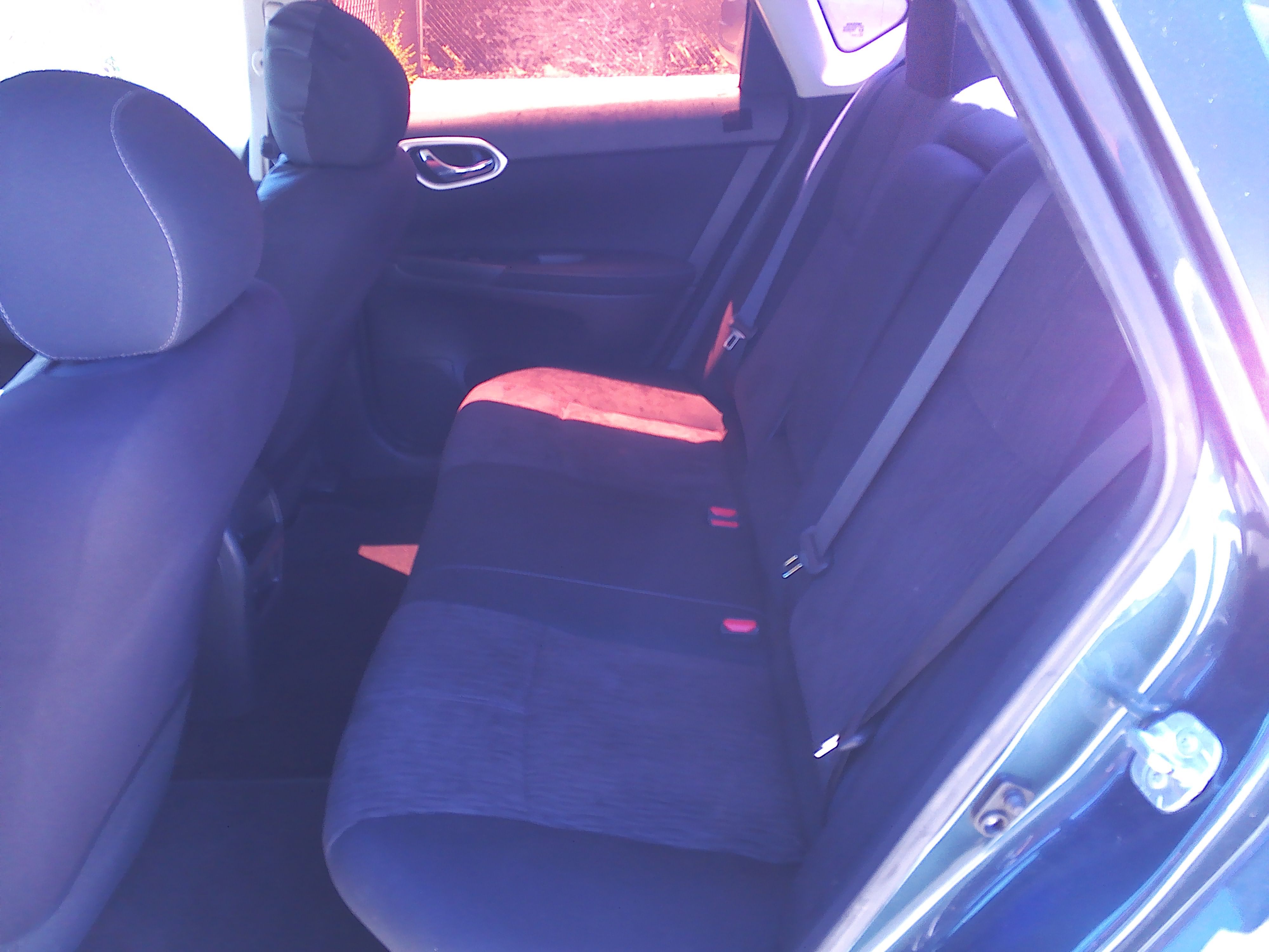 Used 2015 Nissan Sentra SV FWD image 8