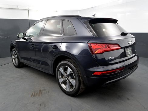 Used 2020 Audi Q5 2.0T Premium image 3