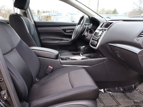 Used 2018 Nissan Altima 2.5 SR image 14