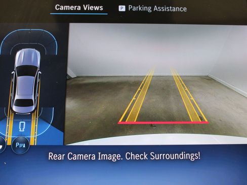 Used 2025 Mercedes-Benz C 300 image 29