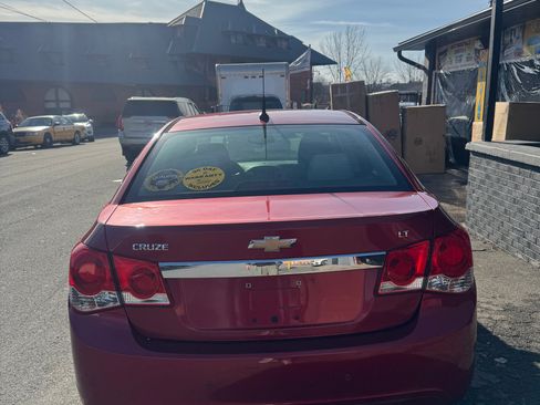 Used 2012 Chevrolet Cruze LT image 6