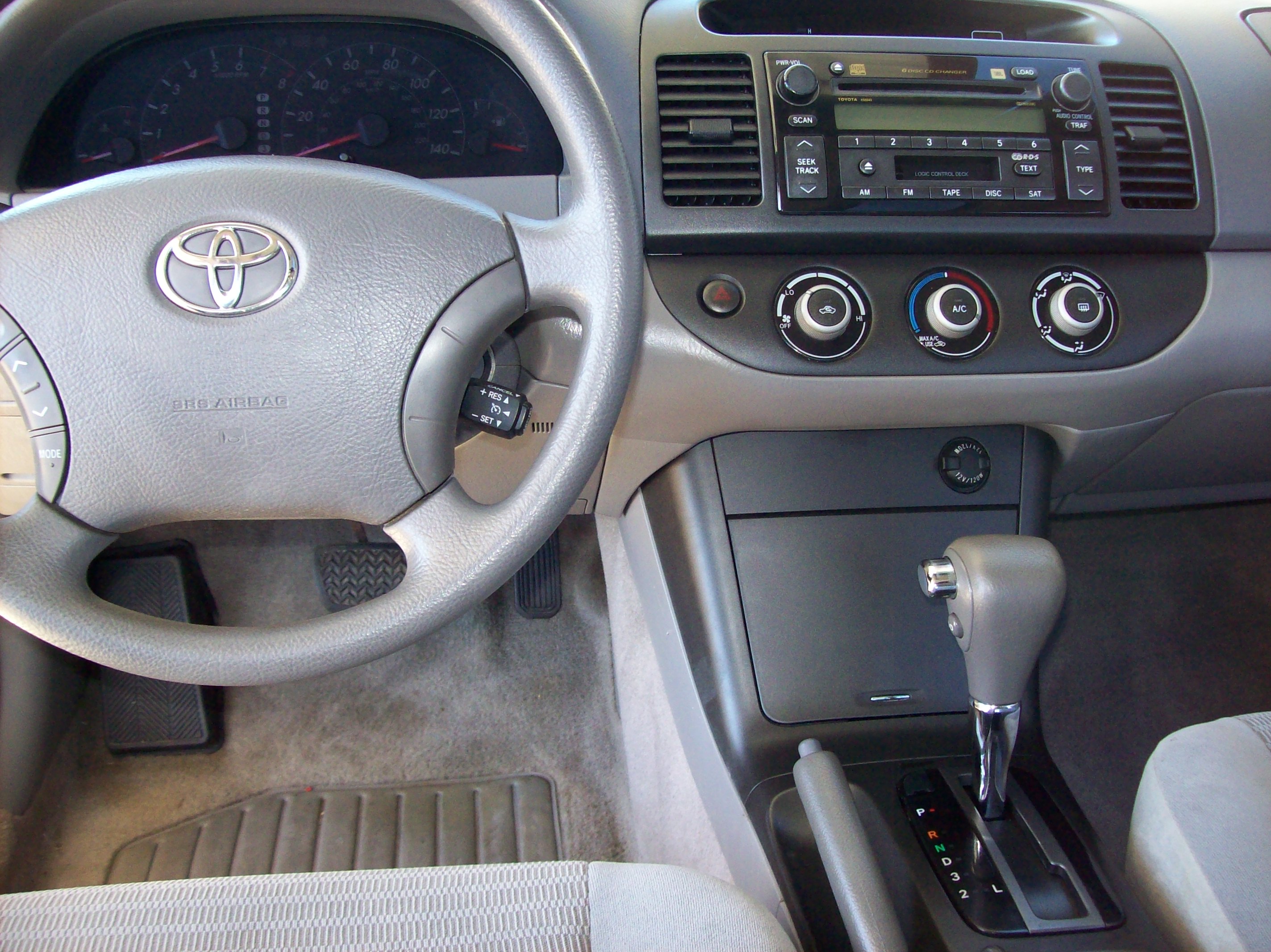 Used 2006 Toyota Camry LE Sedan 4D FWD image 11