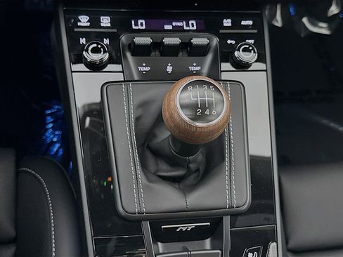 New 2026 Porsche 911 Carrera T RWD image 19